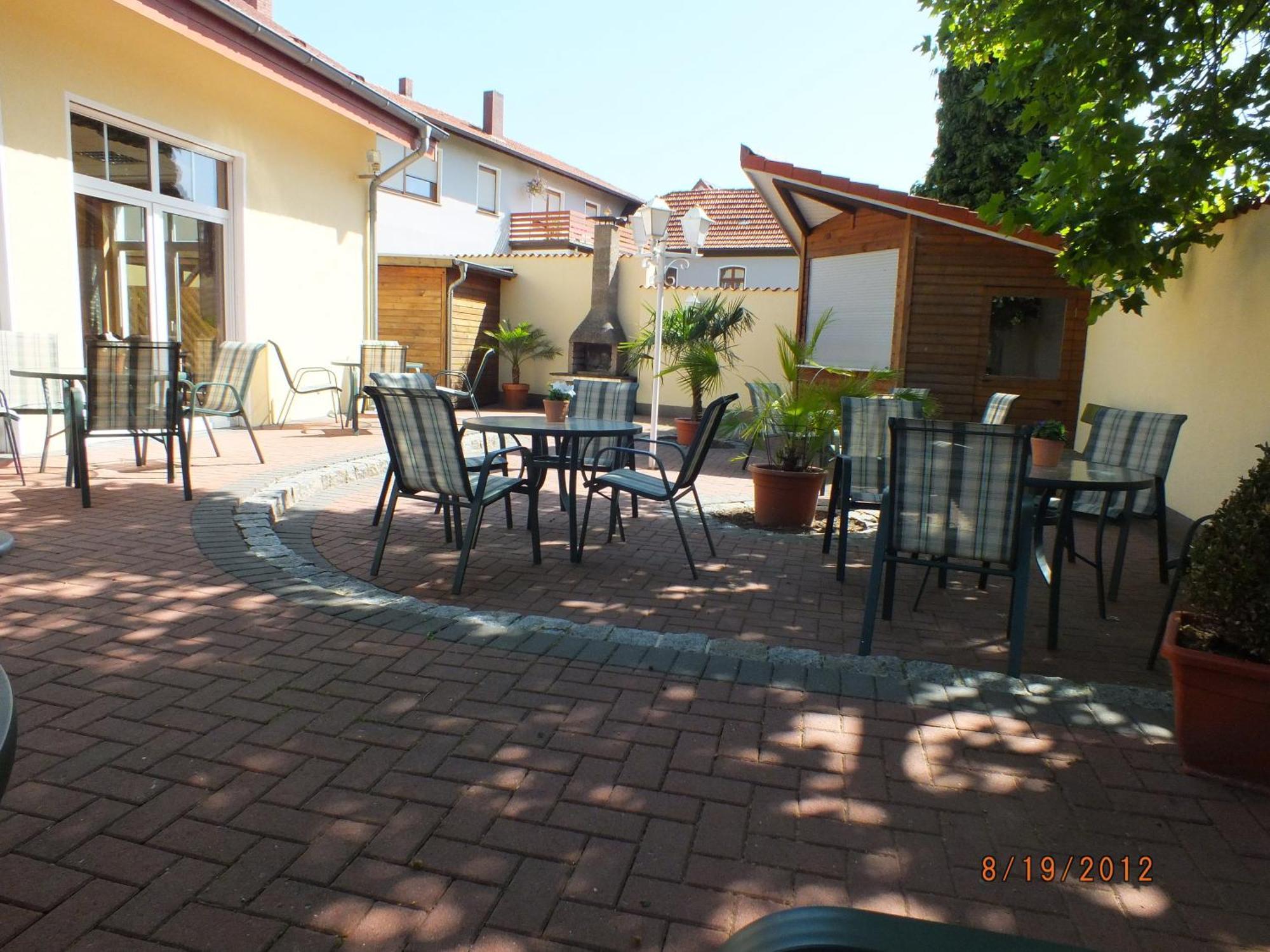 Hotel Bueraner Hof Melle Exterior foto